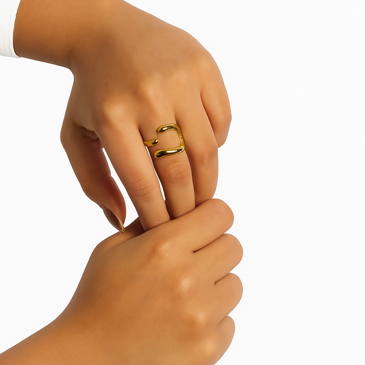 Ethereal Curve Ring