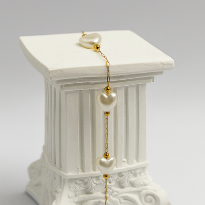 Heartstrings Pearl Necklace