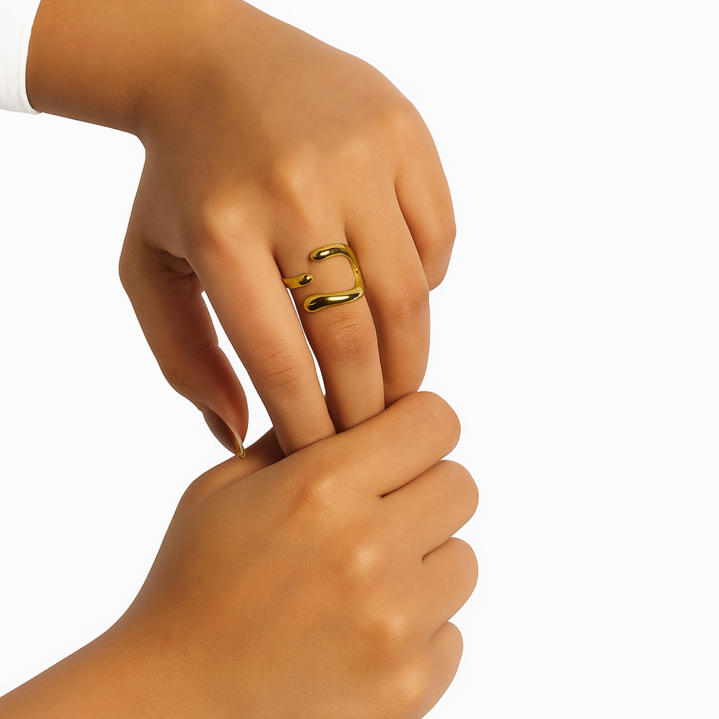 Ethereal Curve Ring in 18K PVD gold by Febae – view 2