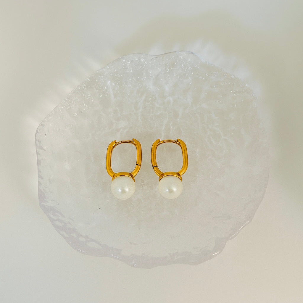 Ophelia Pearl Drop Earrings in 18K PVD gold by Febae – view 3
